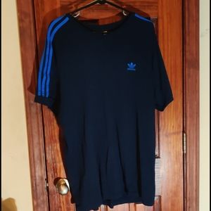 Adidas t